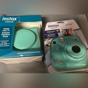 Instax mini 7 Teal Camera with Case Bundle